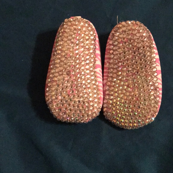 ✨💖Custom Newborn shoes💖✨ - Picture 2 of 3